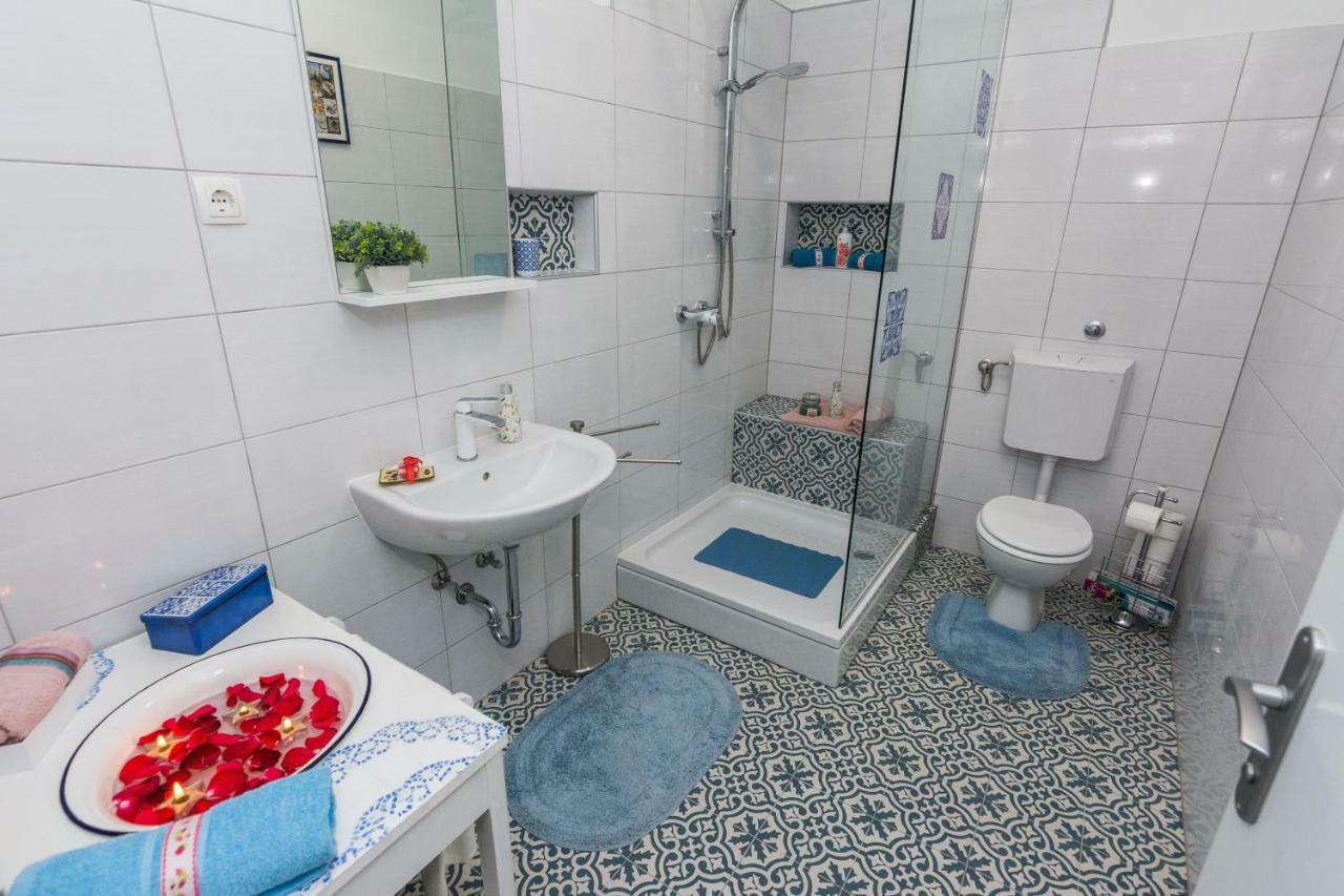 Apartment Nostalgija, Бенковац Екстериор снимка